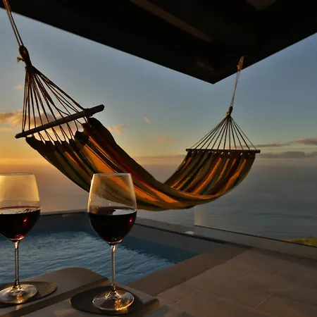 Villa Leonor Cliffside Retreat Calheta  Exterior photo